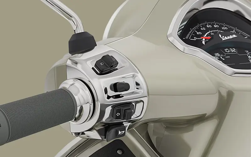 2025 Vespa GTS300 Control Panel United States autosoto